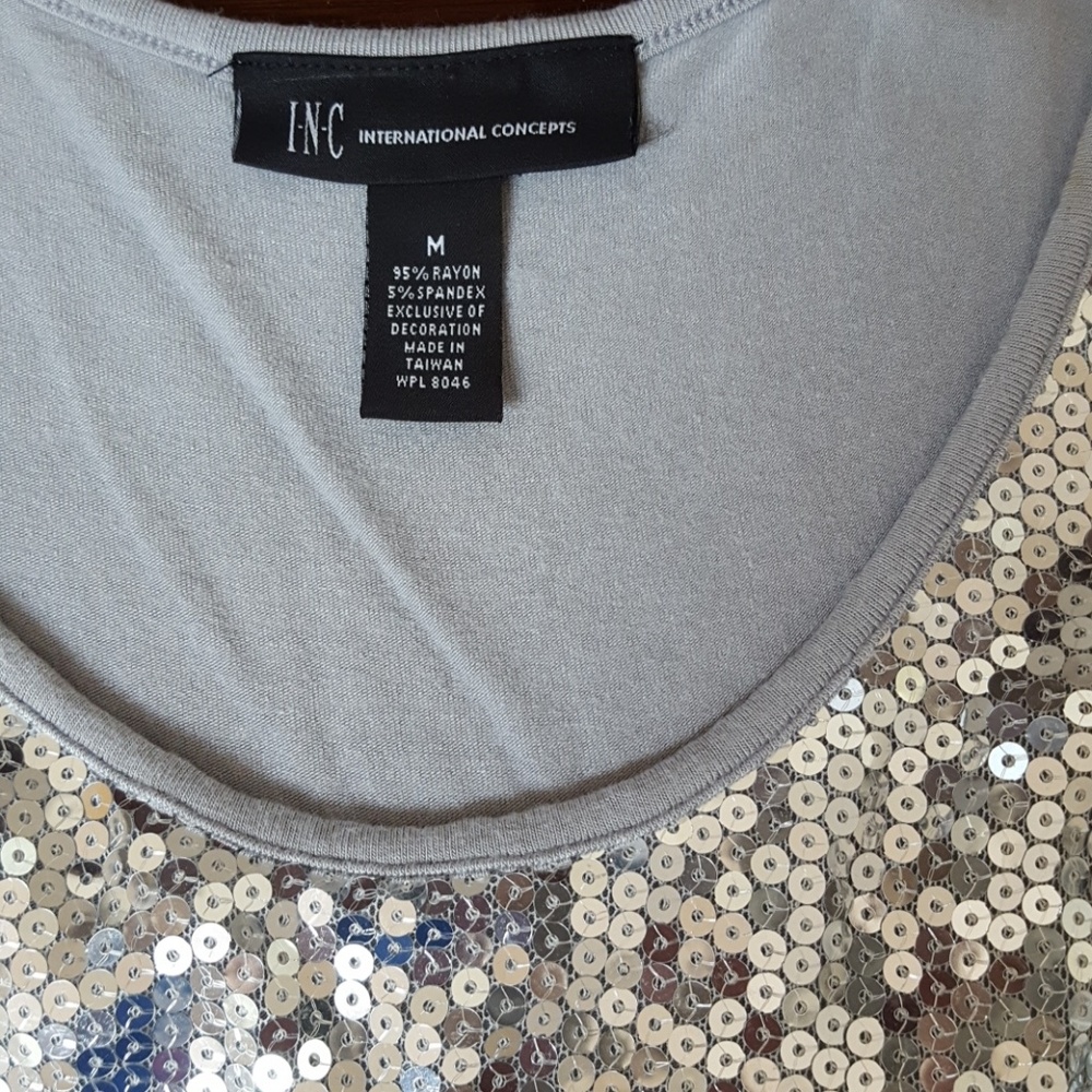 Blouse - Picture 3 of 3